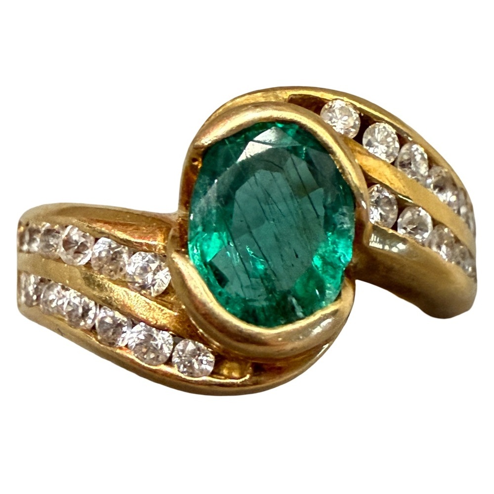 Solid 18k Gold Emerald Ring with Diamonds!